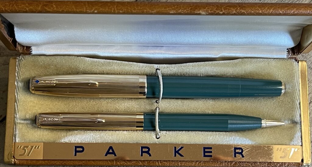Parker 51 Aerometric Fountain Pen and Pencil Set (1951) - Flighter